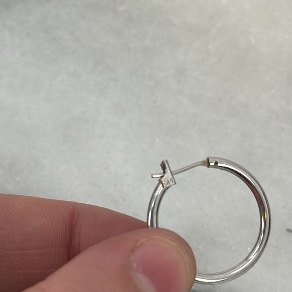 Sold❌❌❌Vintage Monet silver hoop earrings - Picture 2 of 4